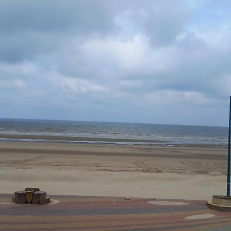 Appartement Bray-Dunes, 3 Pieces, 4 Personnes - Fr-1-661-2 Екстериор снимка