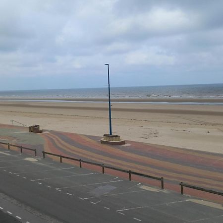 Appartement Bray-Dunes, 3 Pieces, 4 Personnes - Fr-1-661-2 Екстериор снимка